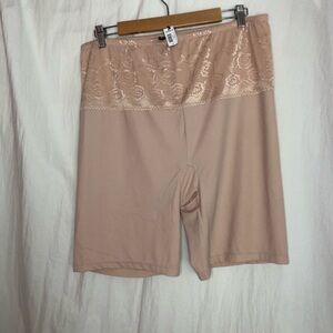 Torrid smoothing short undergarment